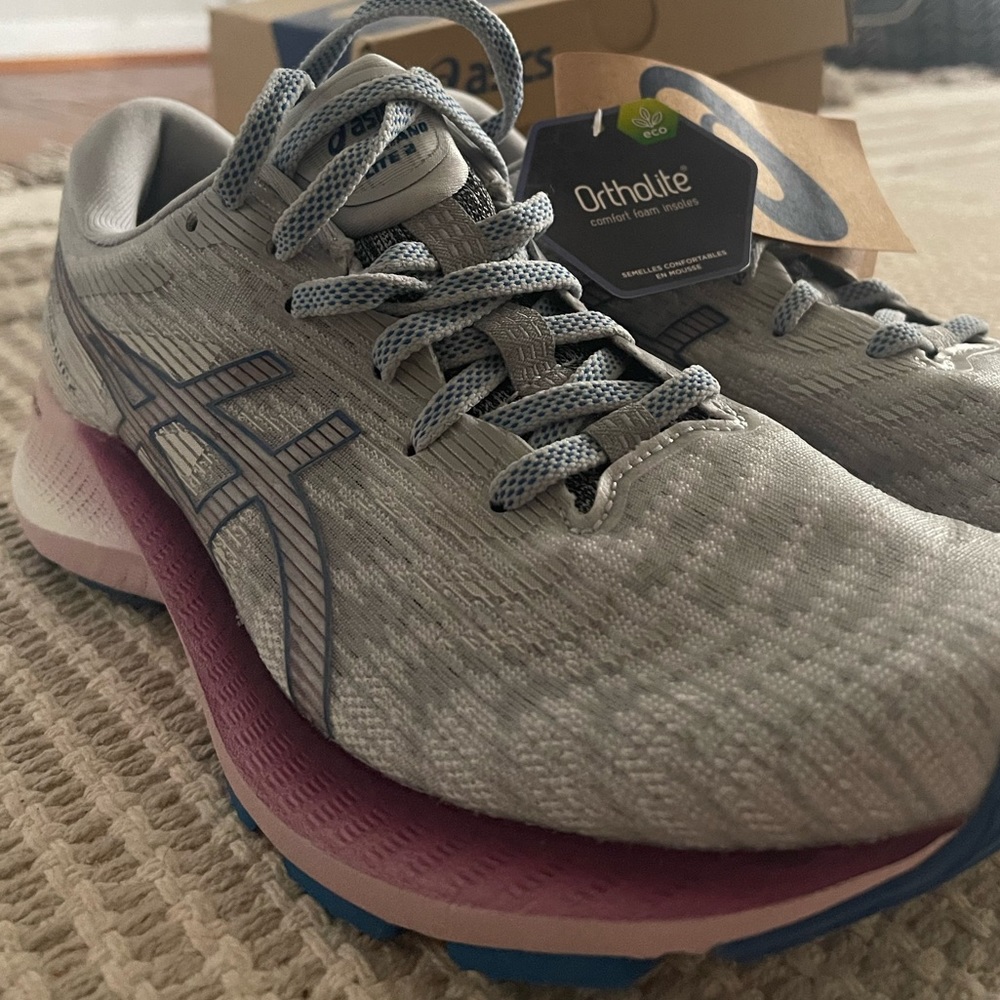 ASICS Women's Gel-Kayano Lite 2 Running Shoes